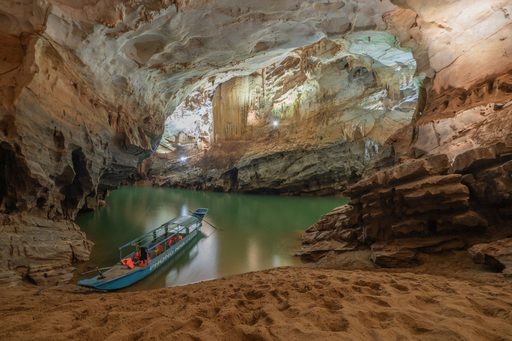 Động Phong Nha điểm đến du lịch hấp dẫn của Quảng Trị mới