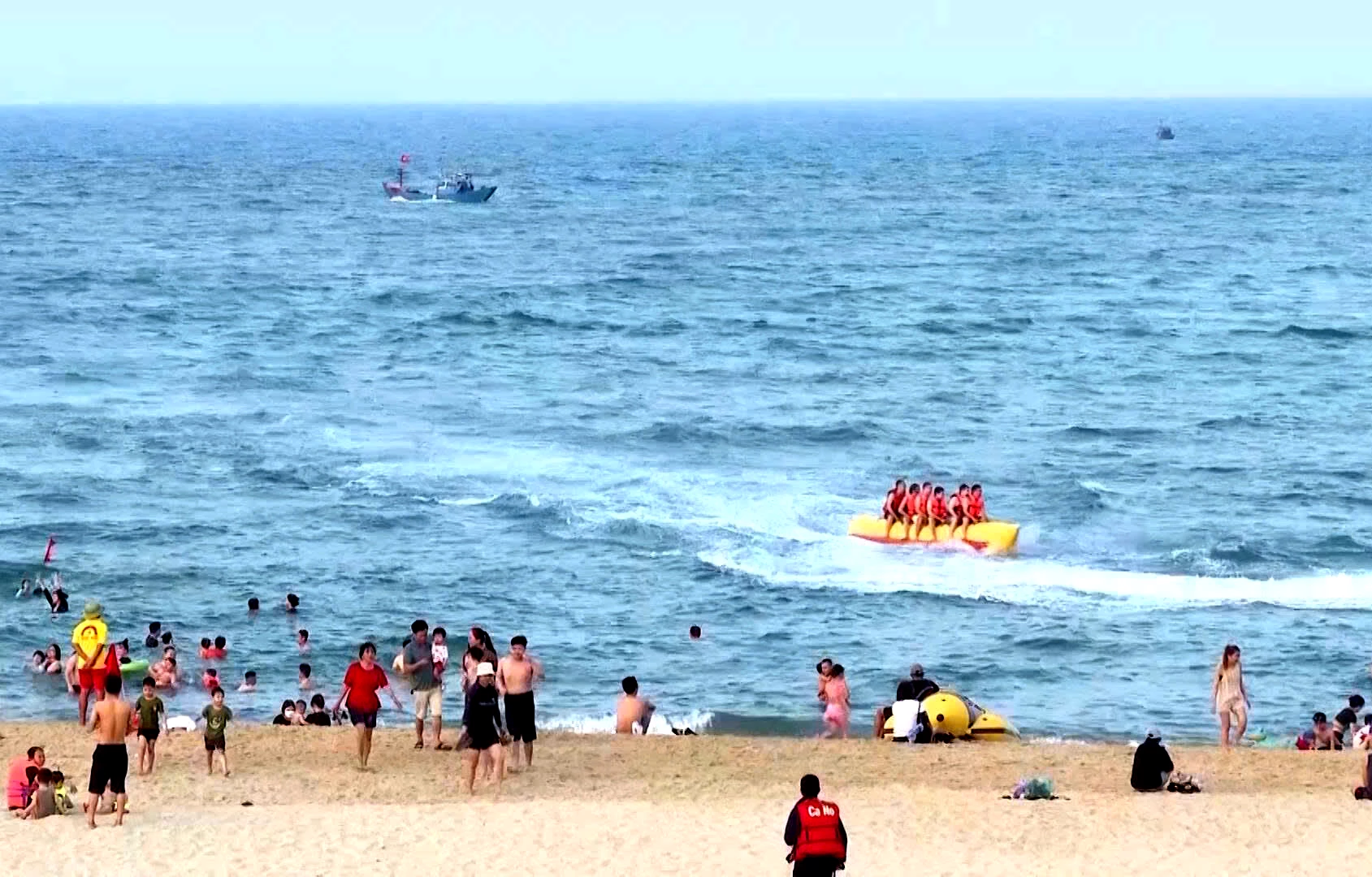 Biển Đồng Hới trong xanh